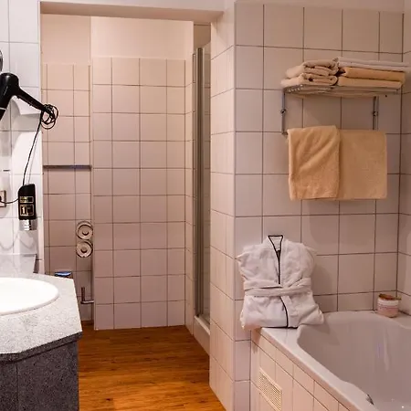 Hotel Blauer Engel 4*