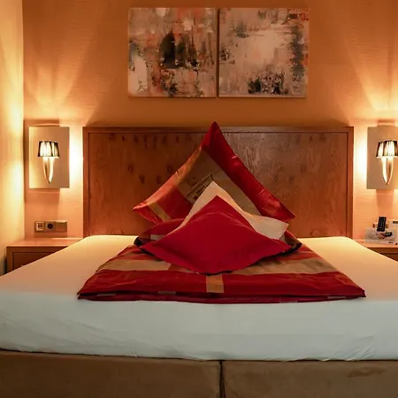 Hotel Blauer Engel 4*