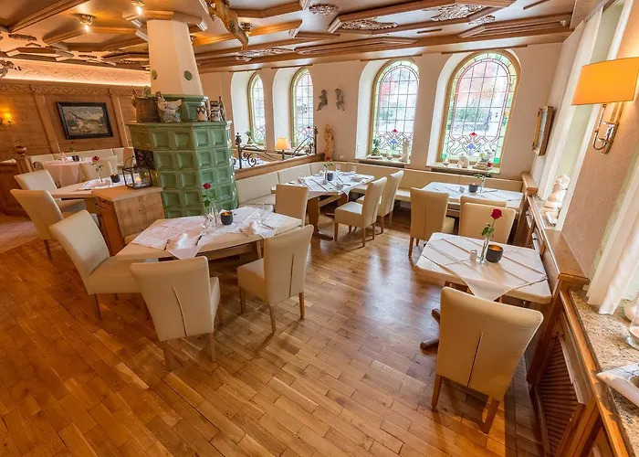 Hotel Blauer Engel 4*